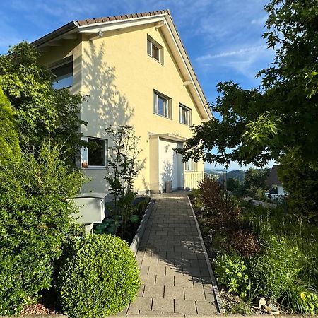 Villa Modern Ufhusen Bagian luar foto