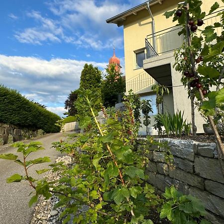 Villa Modern Ufhusen Bagian luar foto