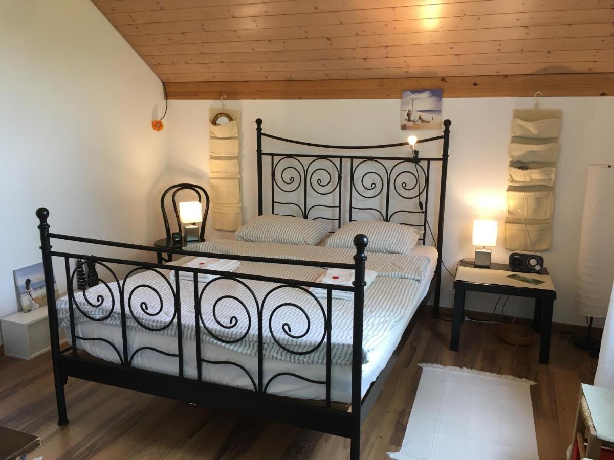 Villa Modern Ufhusen Bagian luar foto