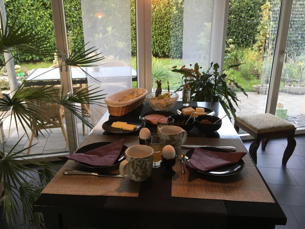 Villa Modern Ufhusen Bagian luar foto